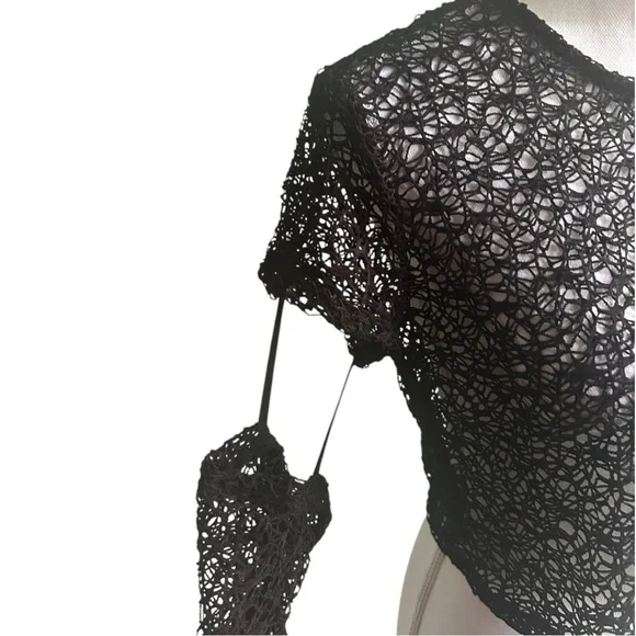 Forever 21 Black Mesh Cropped Top - Picture 2 of 7